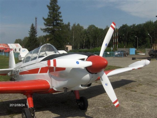 holówka Zlin 526 ML.JPG