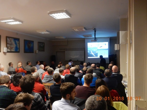 1 sala Żar.JPG