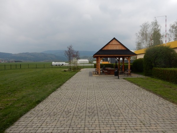 wiata.JPG